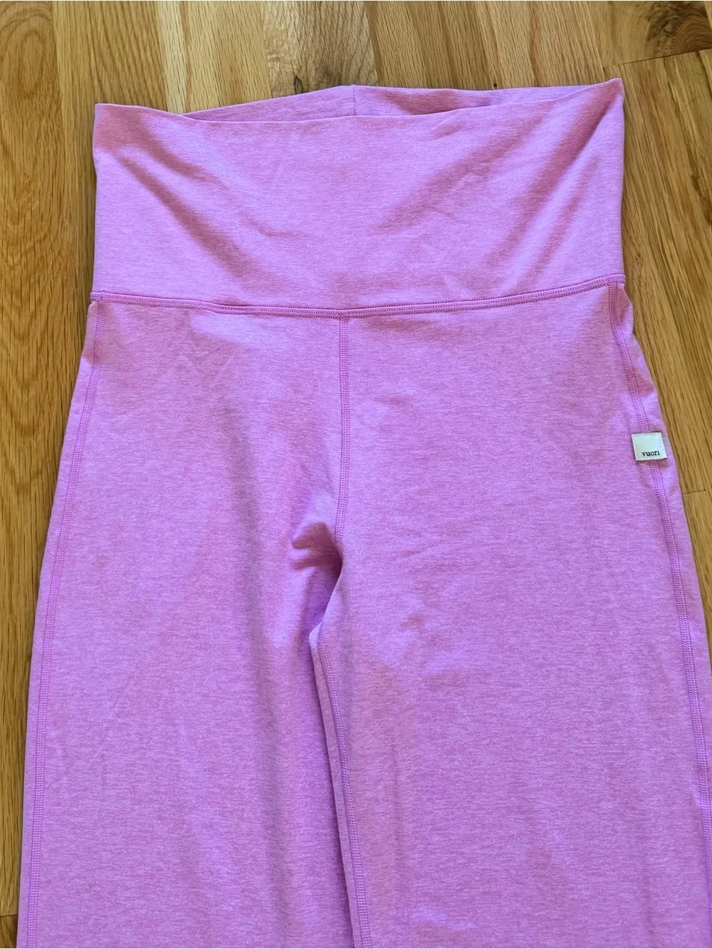Vuori Women's Halo Foldover Pant Azalea Pink Heather Size Large - Picture 4 of 8